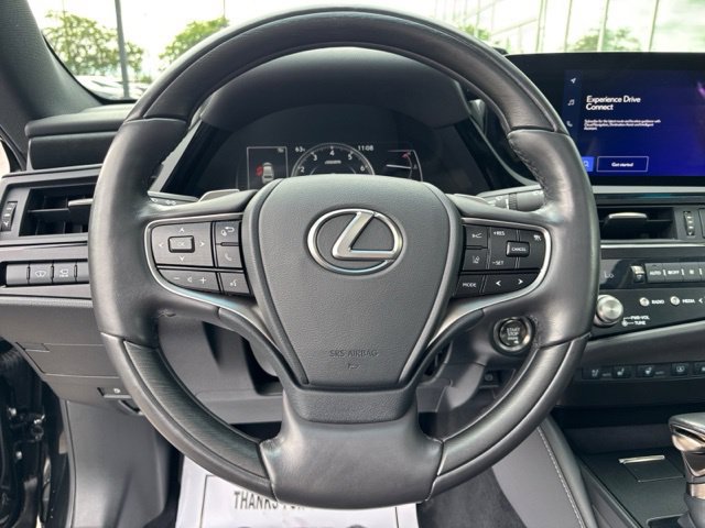 Used 2023 Lexus ES 350 Ultra Luxury w/ Accessory Package (Z2) FWD image 14