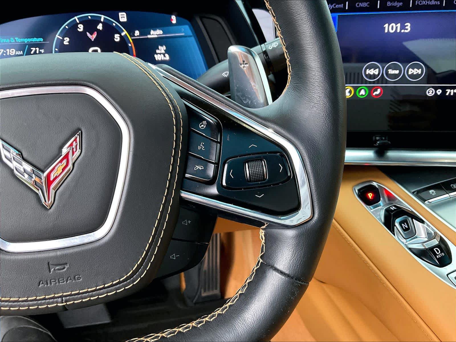 Used 2021 Chevrolet Corvette Stingray Premium Cpe w/ Z51 Performance Package RWD image 21