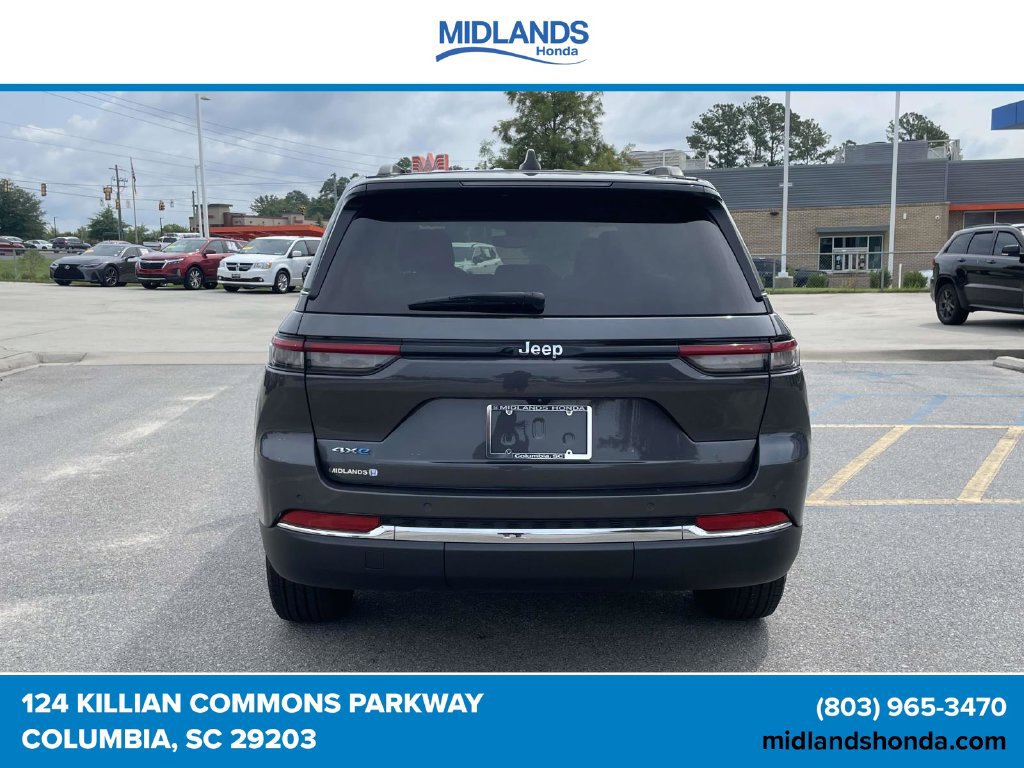 Used 2023 Jeep Grand Cherokee 4WD 4xe image 5