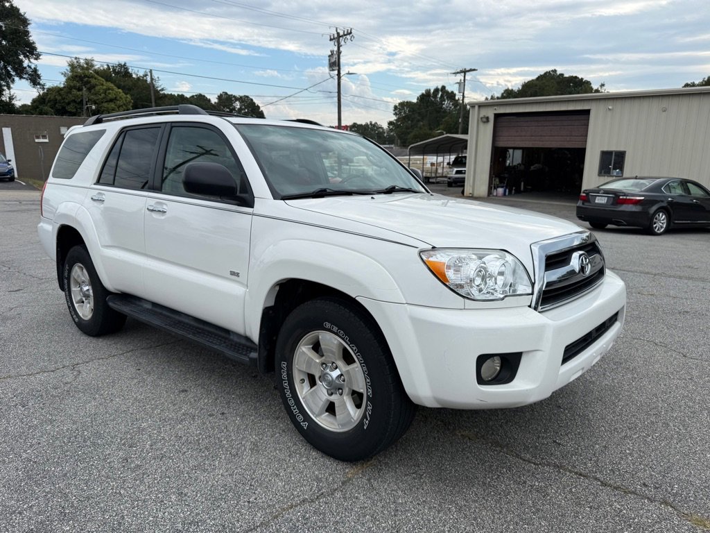 Used 2007 Toyota 4Runner SR5 image 3