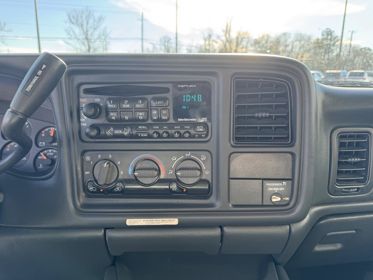 Used 2001 Chevrolet Silverado 3500 LS w/ Off-Road Skid Plate Pkg AWD/4WD image 20