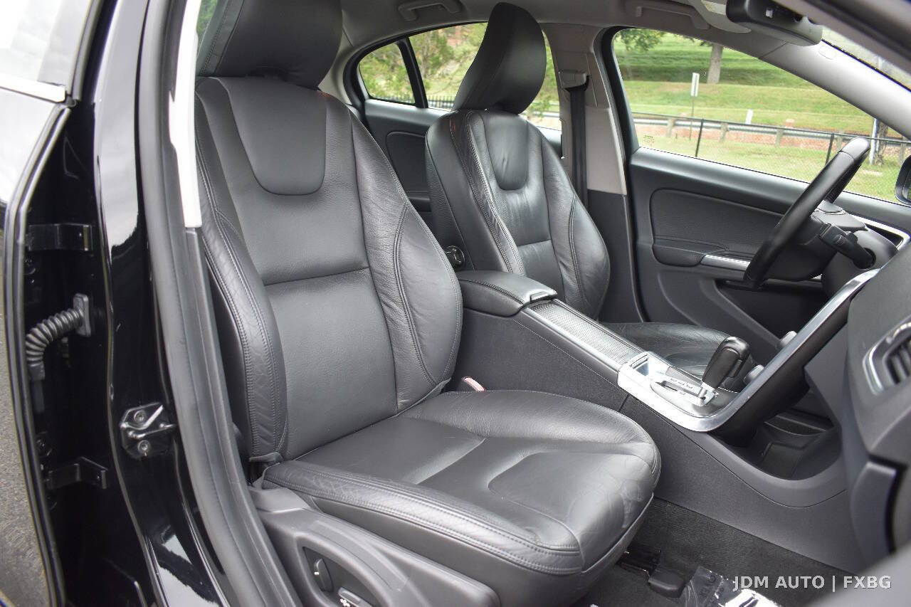 Used 2012 Volvo S60 T5 FWD image 13