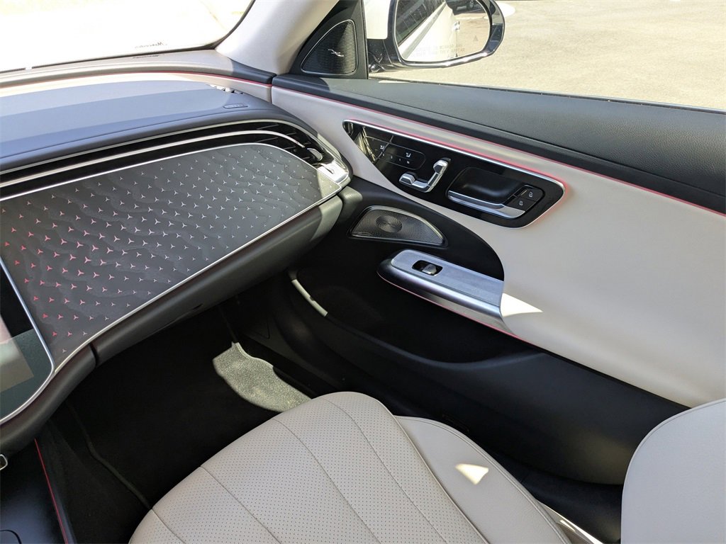 Used 2024 Mercedes-Benz E 350 4MATIC Sedan image 15