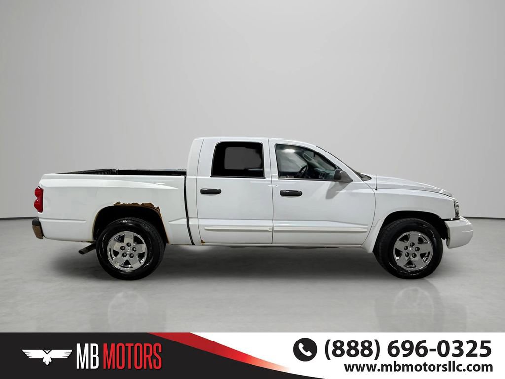 Used 2005 Dodge Dakota Laramie w/ Sport Appearance Group AWD/4WD image 4