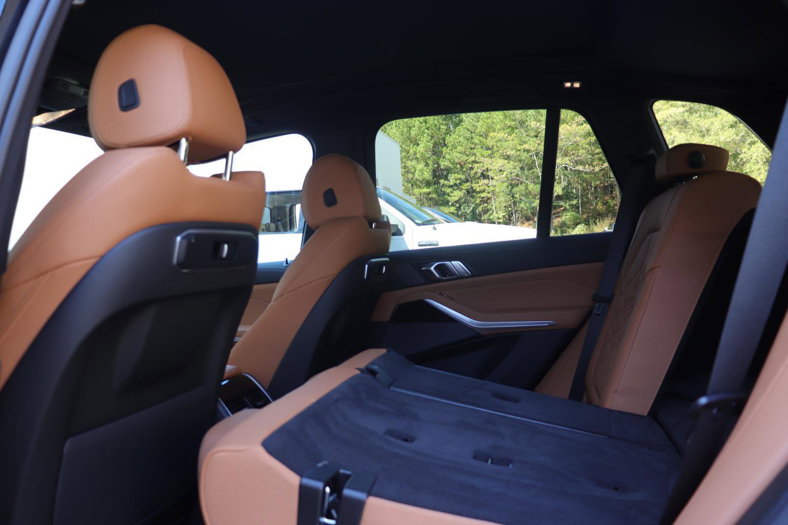 Used 2026 BMW X5 sDrive40i image 13