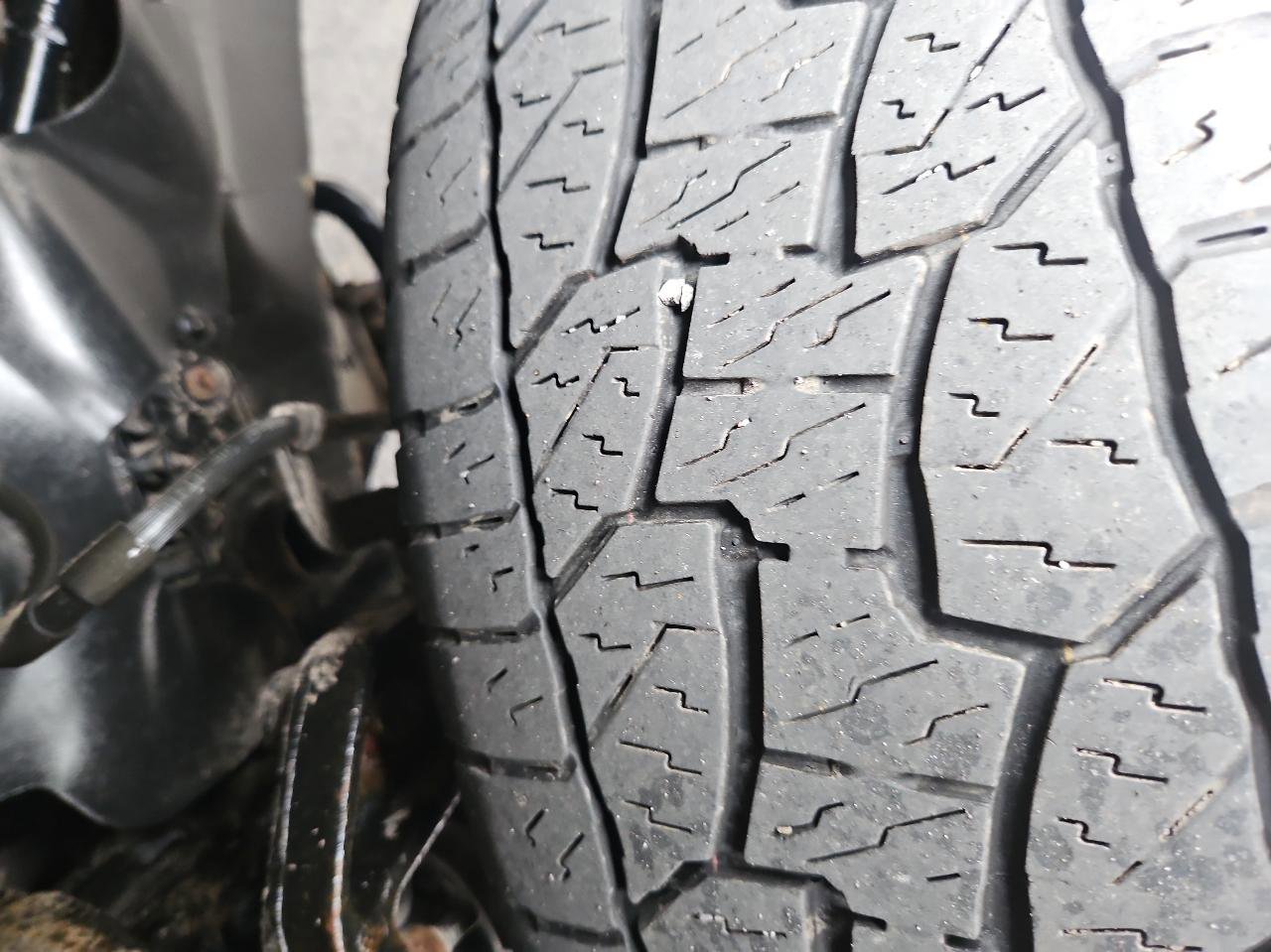 Used 2023 Ford Ranger Lariat w/ Technology Package image 11