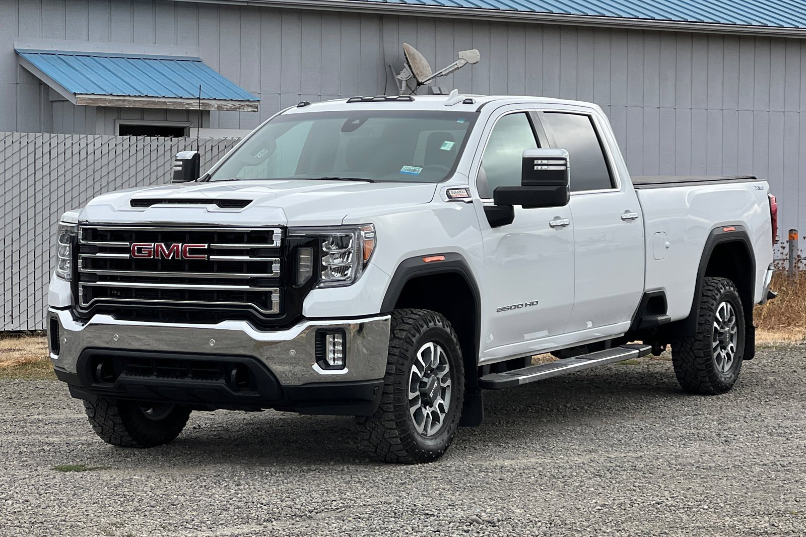 Used 2022 GMC Sierra 3500 SLT image 8