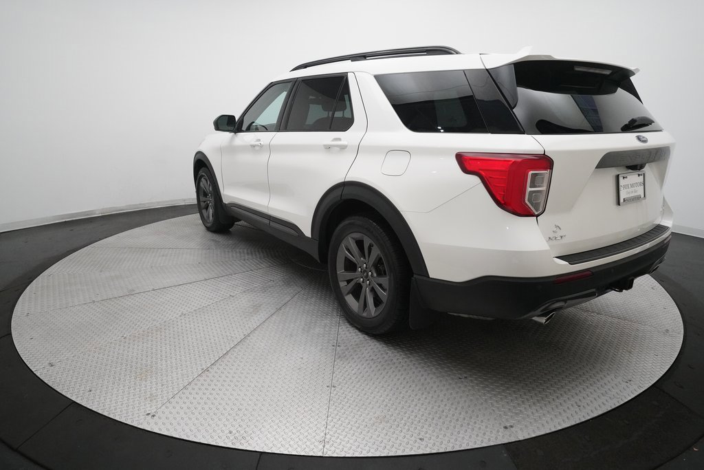 Used 2021 Ford Explorer XLT w/ XLT Sport Appearance Package image 37