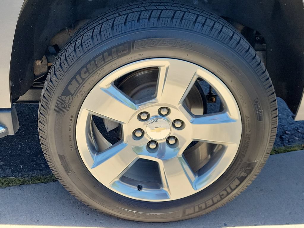 Used 2018 Chevrolet Tahoe Premier AWD/4WD image 21
