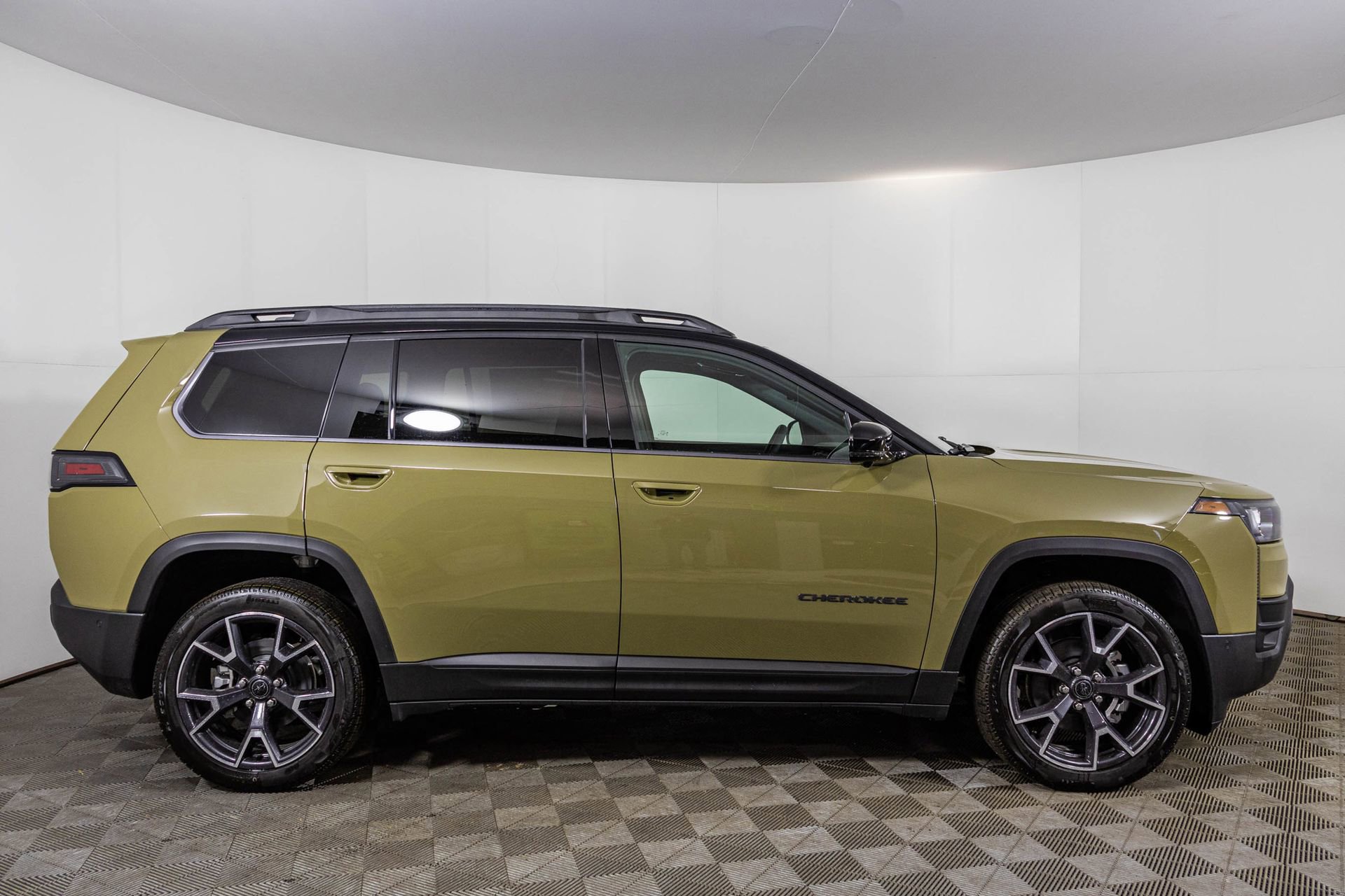 New 2026 Jeep Cherokee Overland w/ Advanced Pro Tech Group image 17