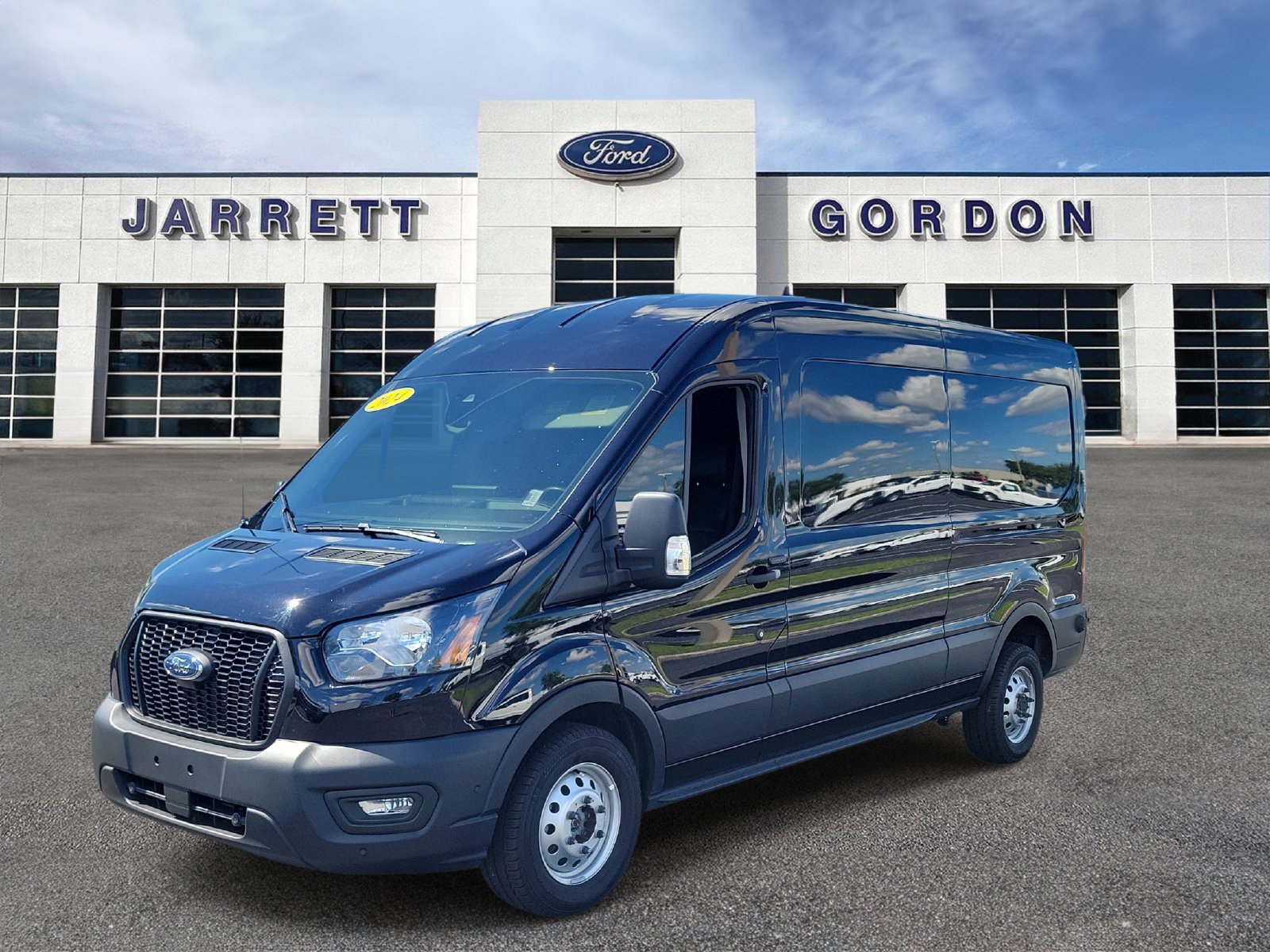 Certified 2024 Ford Transit 250 148 Medium Roof Extended AWD image 2