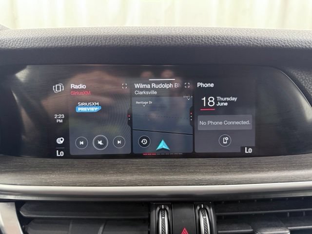 Used 2023 Alfa Romeo Stelvio Ti AWD/4WD image 27