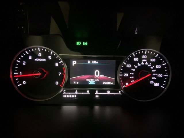 Used 2023 Kia Sorento LX FWD image 15