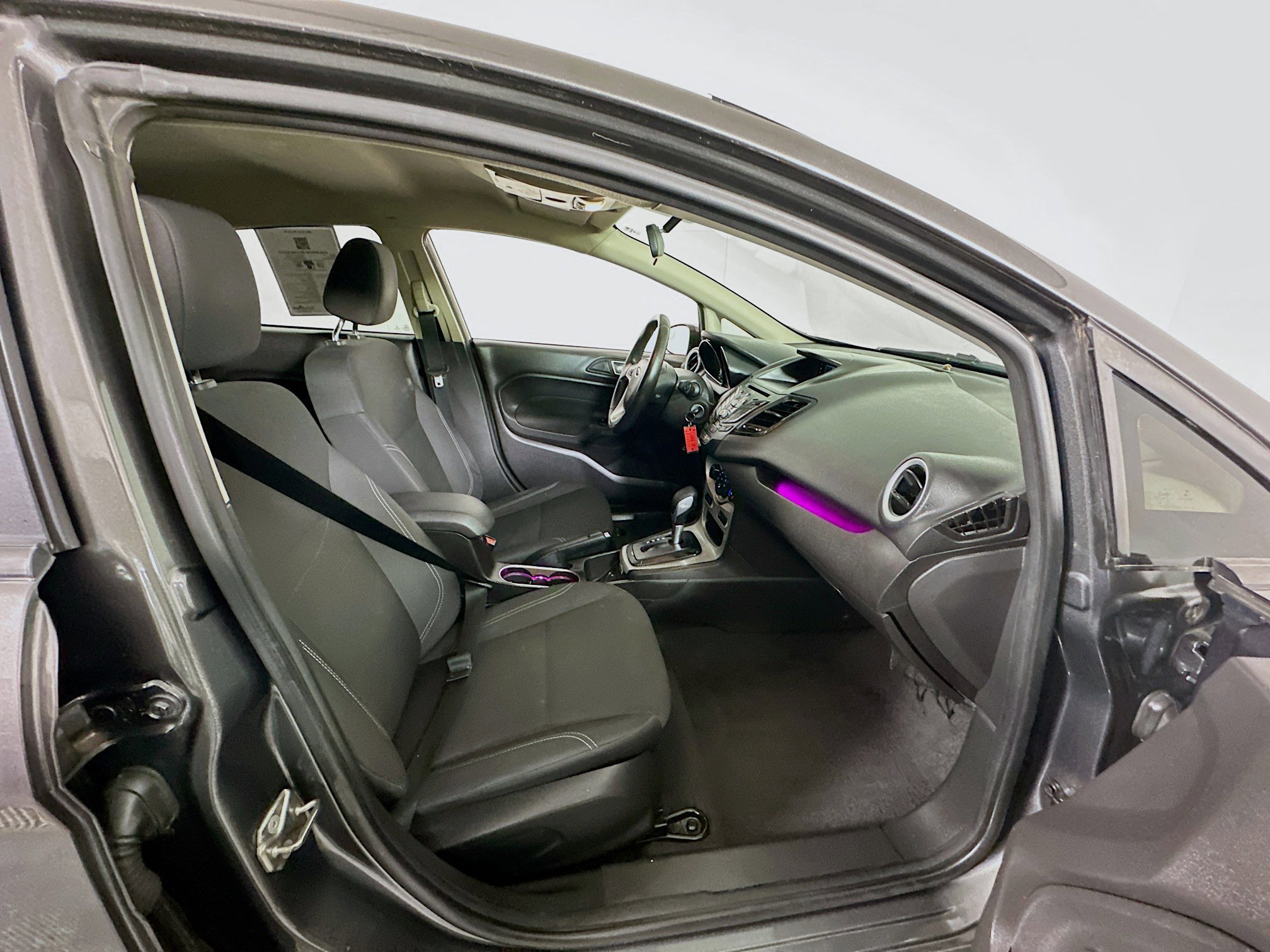 Used 2016 Ford Fiesta SE image 30