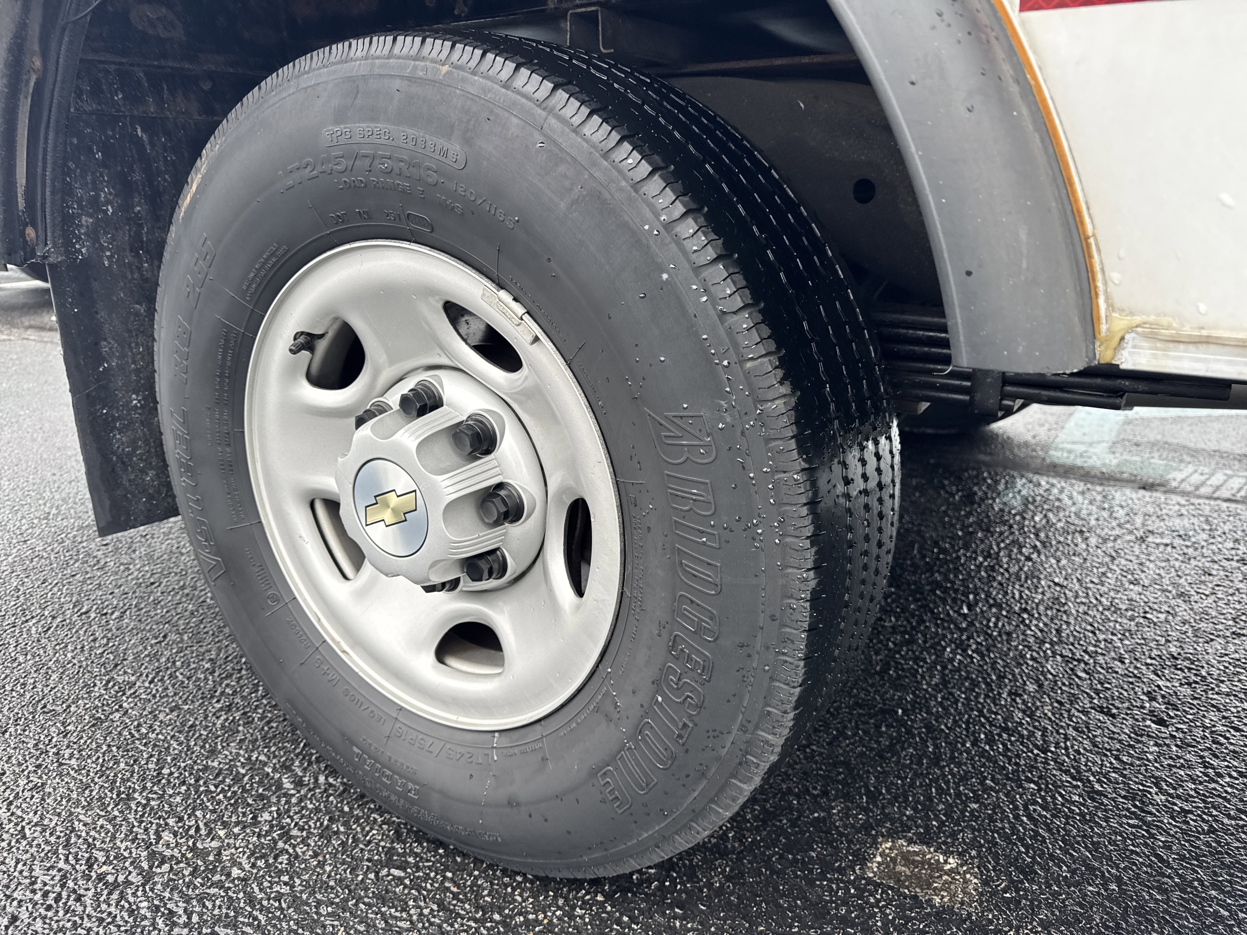 Used 2022 Chevrolet Express 3500 w/ Power Convenience Package image 15