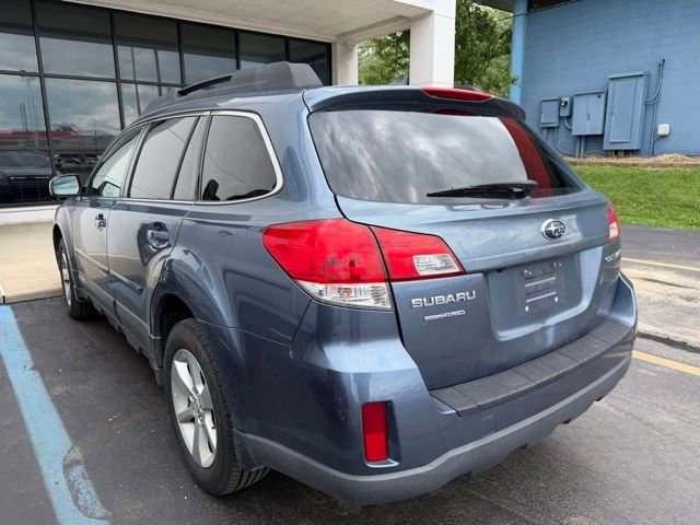Used 2013 Subaru Outback 2.5i Limited AWD/4WD image 3