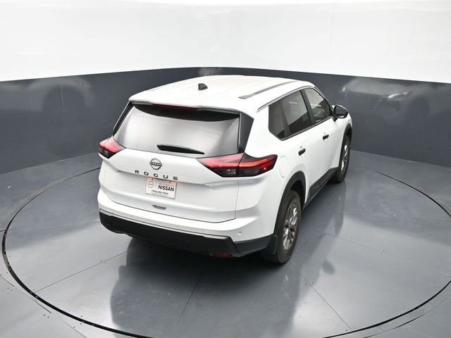 Certified 2025 Nissan Rogue S FWD image 21