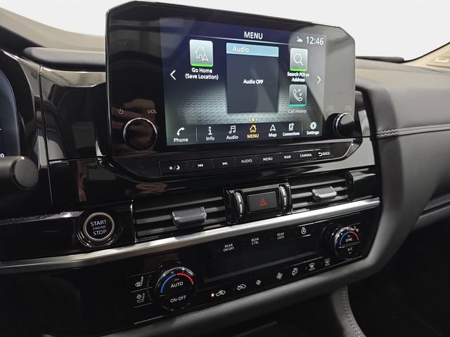 Used 2024 Nissan Pathfinder Platinum w/ Cargo Package AWD/4WD image 19