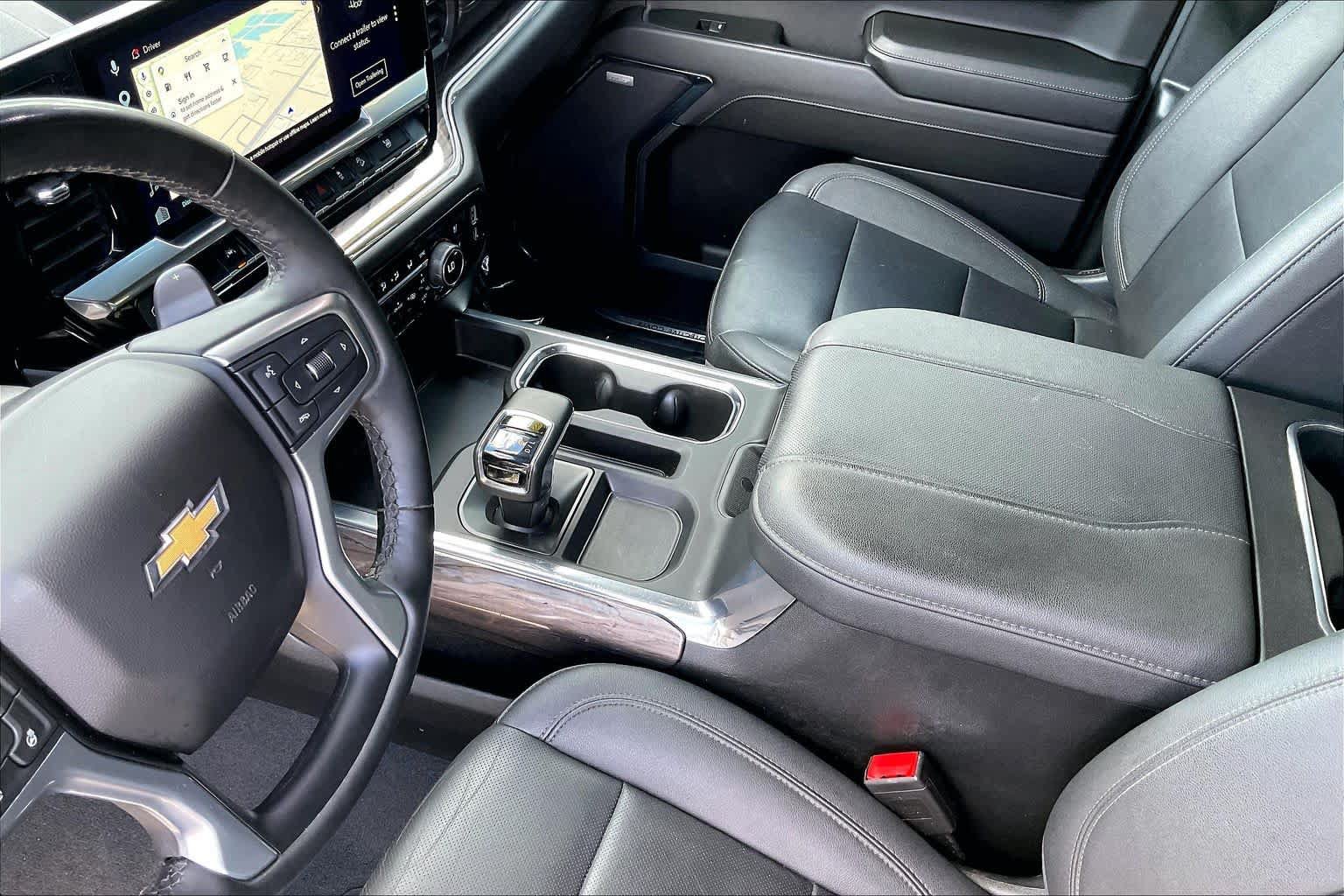 Used 2024 Chevrolet Silverado 1500 LTZ AWD/4WD image 17