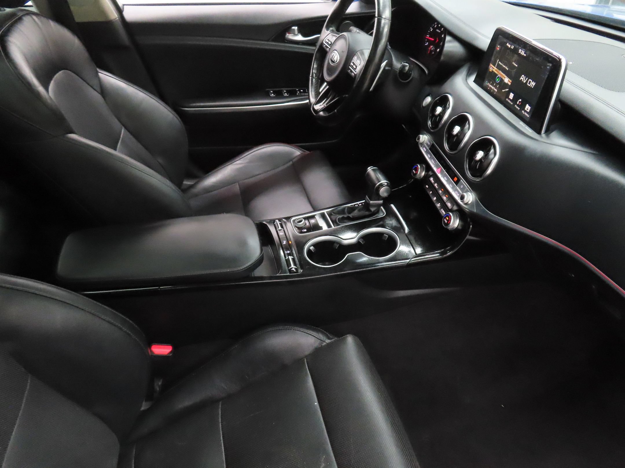 Used 2018 Kia Stinger Premium AWD/4WD image 26