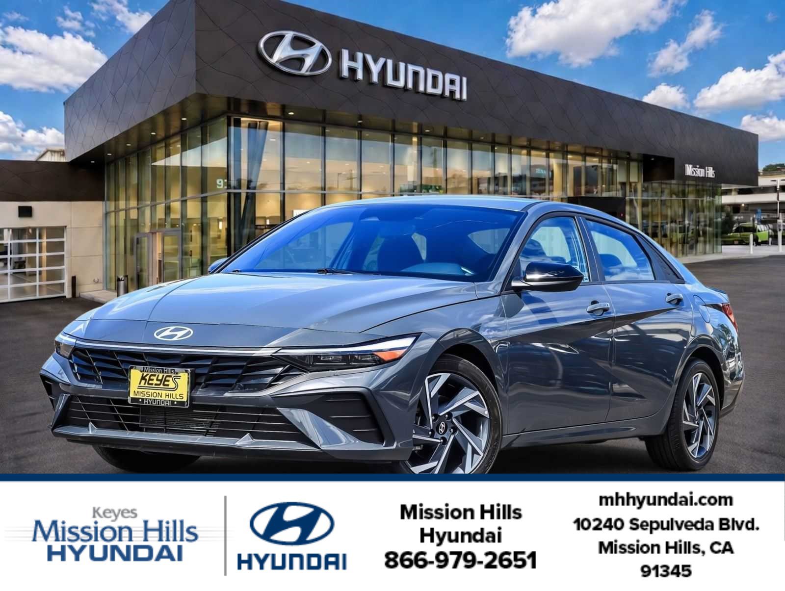 Certified 2025 Hyundai Elantra Sport FWD image 1