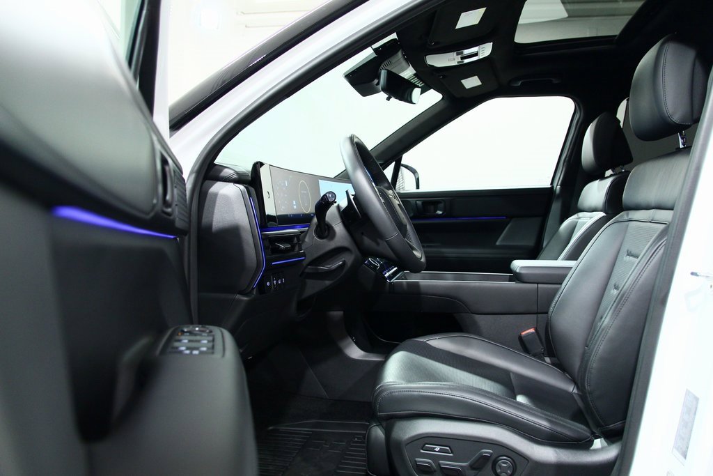 Used 2024 Hyundai Santa Fe Calligraphy image 19