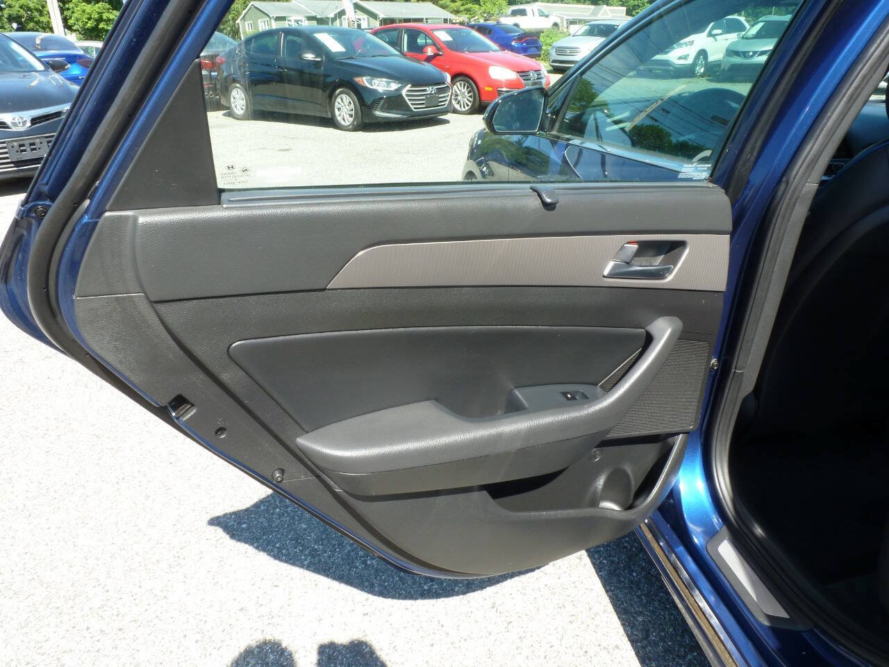 Used 2019 Hyundai Sonata Limited FWD image 29