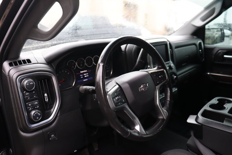 Used 2020 Chevrolet Silverado 1500 LT Trail Boss w/ Convenience Package AWD/4WD image 14
