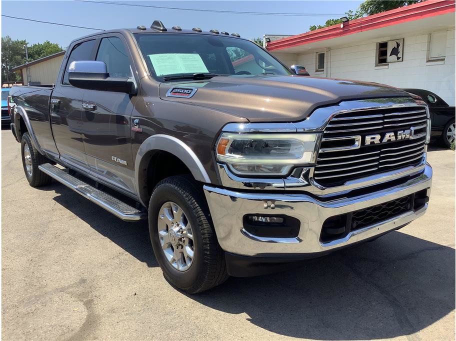 Used 2019 RAM 2500 Laramie AWD/4WD image 3