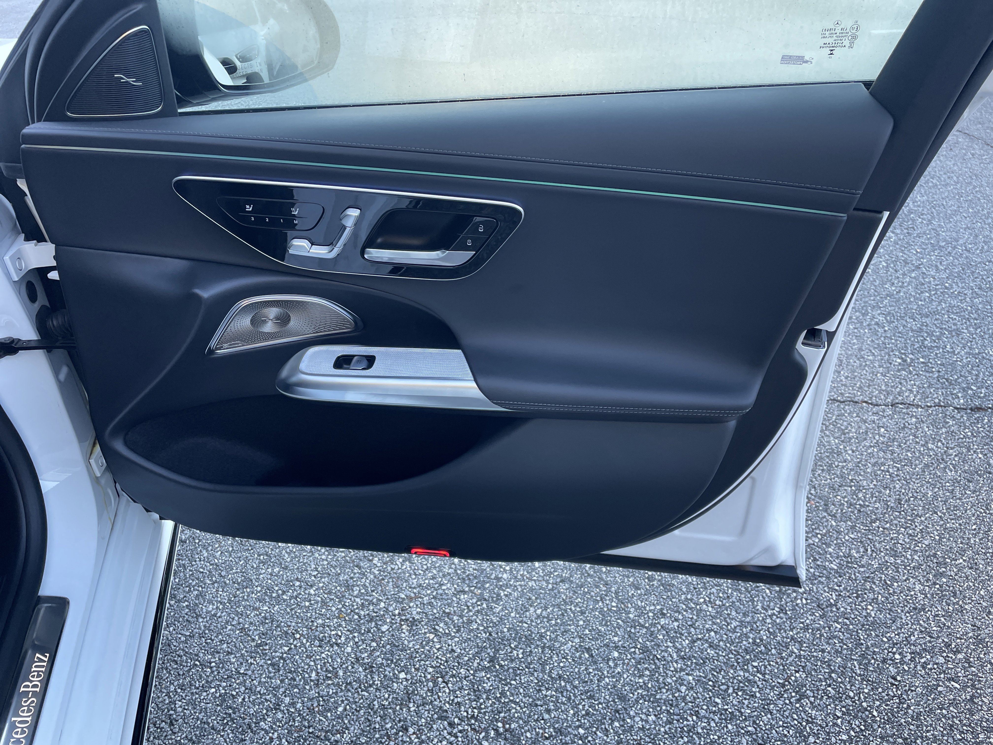 Certified 2024 Mercedes-Benz E 450 E 450 4MATIC Sedan image 47