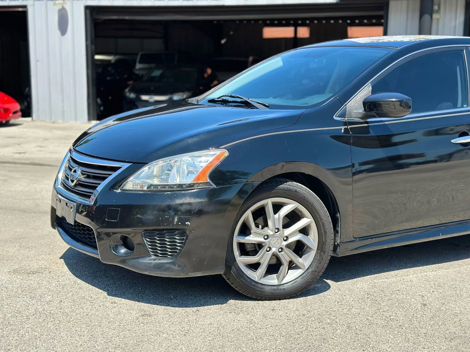 Used 2013 Nissan Sentra SR w/ Protection Pkg FWD image 9