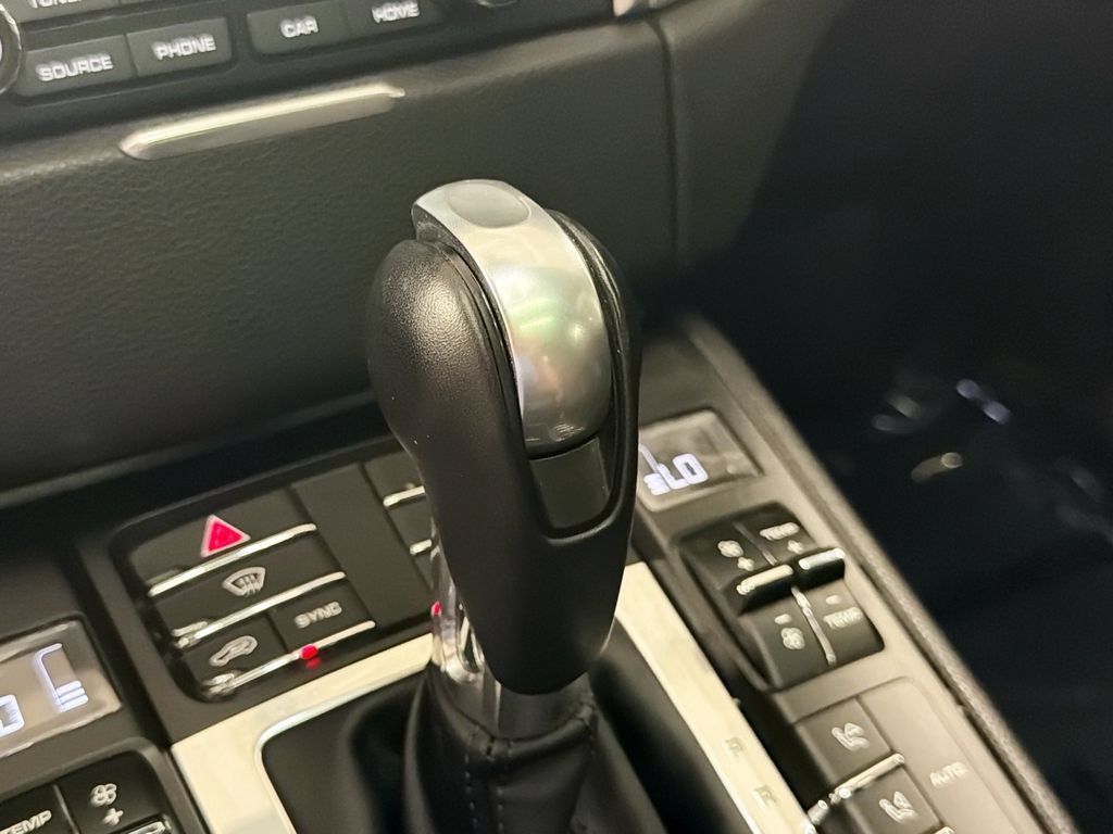 Certified 2017 Porsche Macan S AWD/4WD image 18
