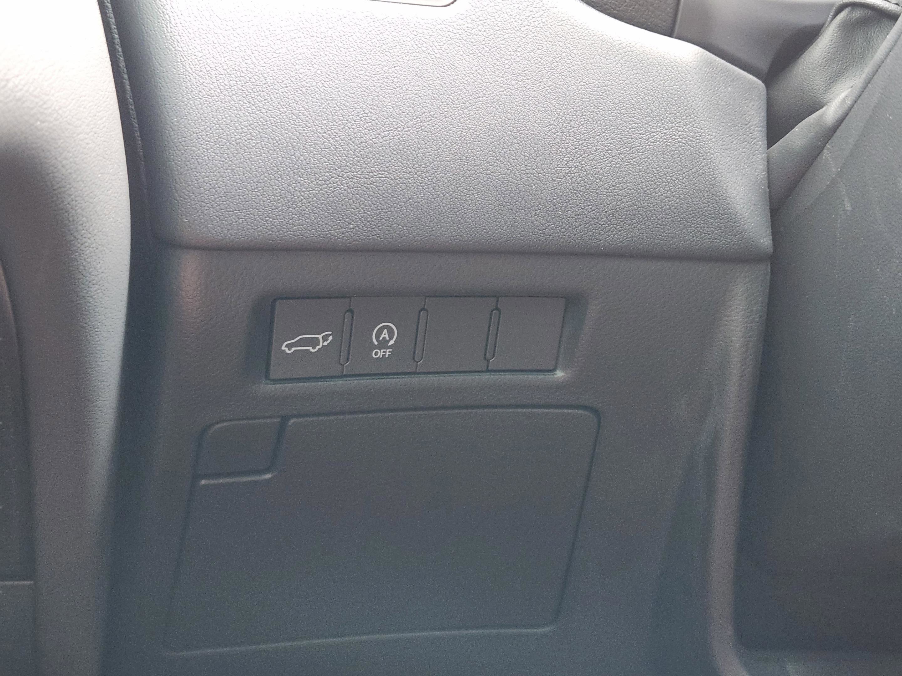 Used 2023 Lexus LX 600 4WD w/ Appearance Package image 18