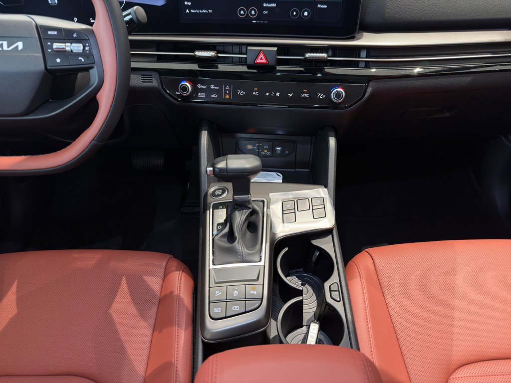 Certified 2026 Kia Sportage SX FWD image 17