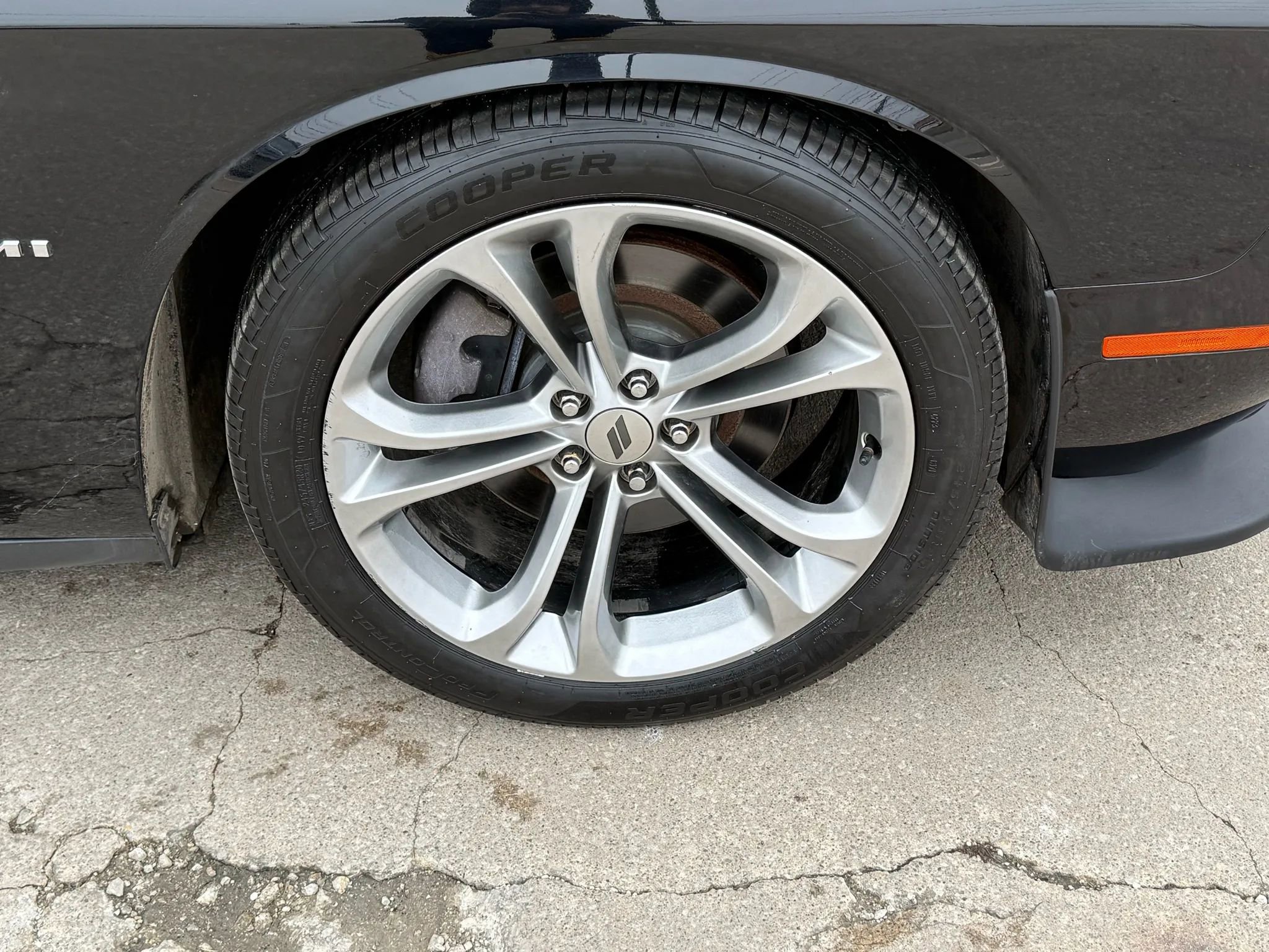 Used 2020 Dodge Challenger R/T RWD image 39