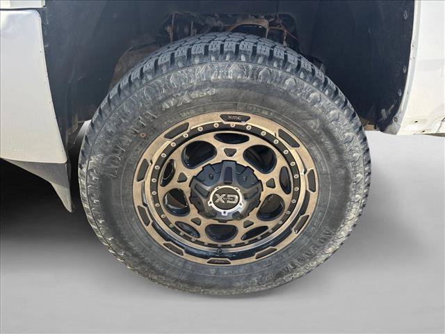 Used 2017 Chevrolet Silverado 2500 LTZ w/ Duramax Plus Package AWD/4WD image 8