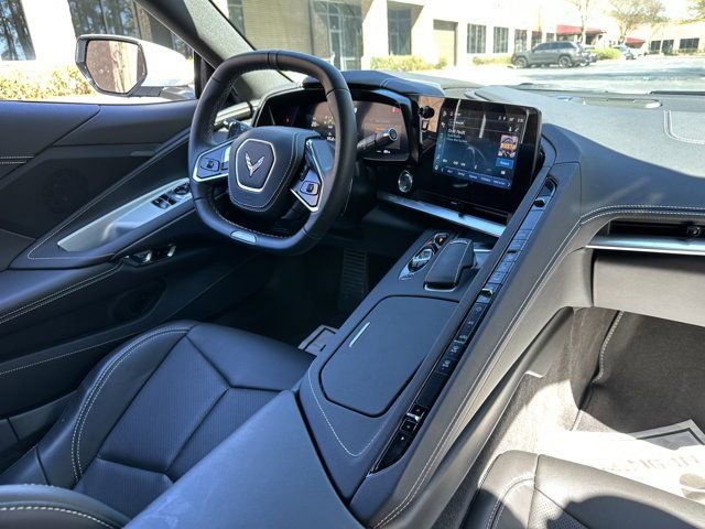 Used 2025 Chevrolet Corvette Z06 w/ Battery Protection Package image 30