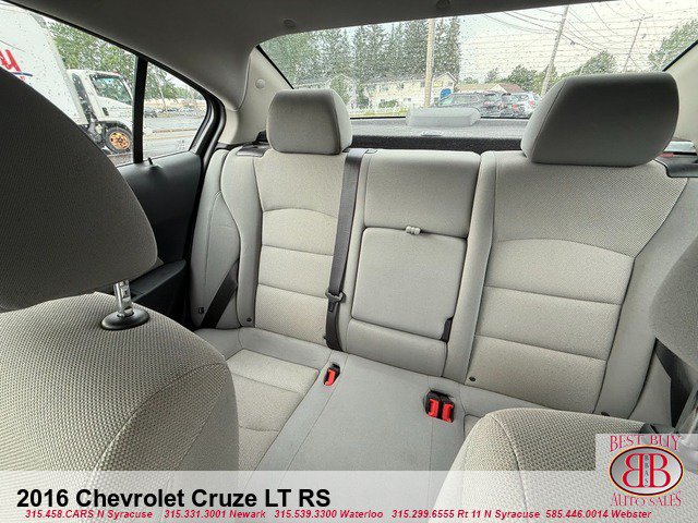 Used 2016 Chevrolet Cruze LT w/ RS Package FWD image 21
