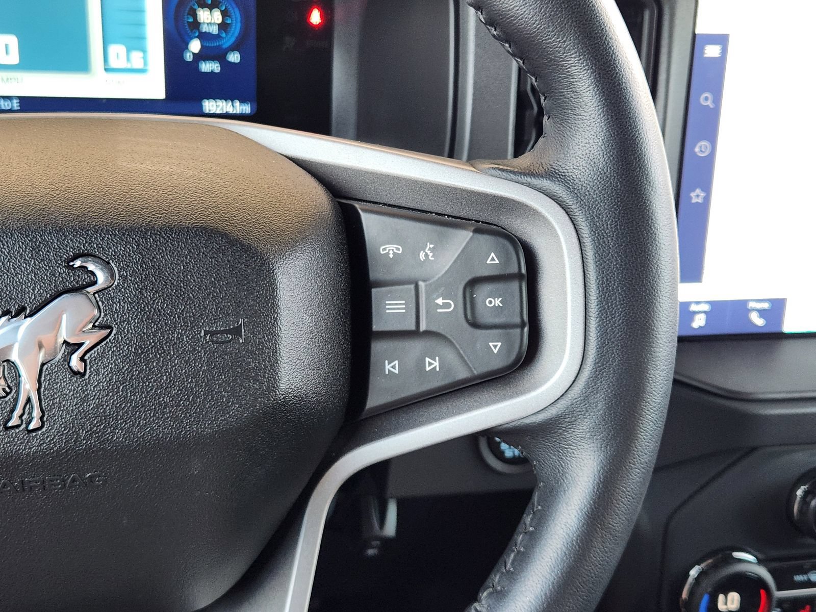 Used 2024 Ford Bronco Badlands AWD/4WD image 33