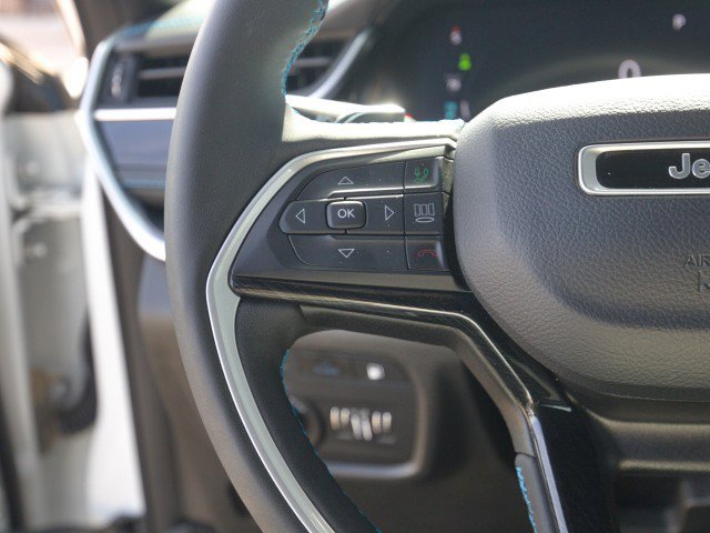 Used 2022 Jeep Grand Cherokee Trailhawk image 19