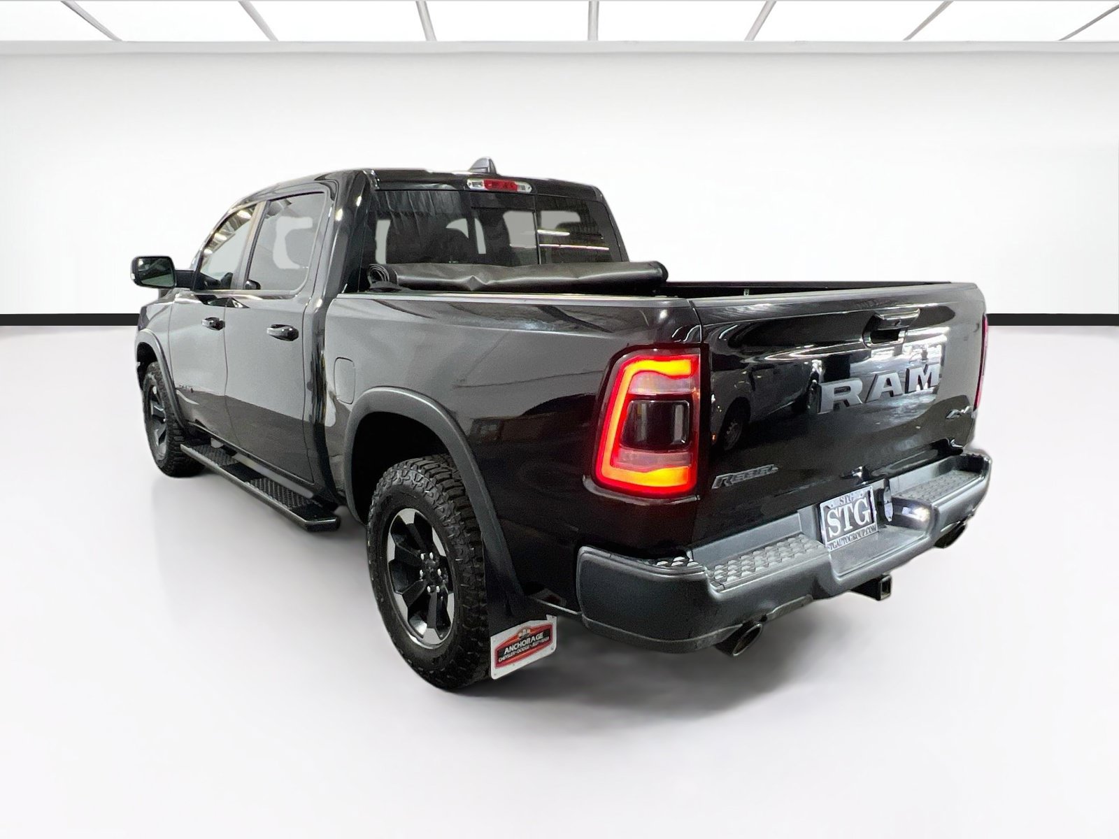Used 2019 RAM 1500 Rebel w/ Rebel Level 2 Equipment Group AWD/4WD image 6
