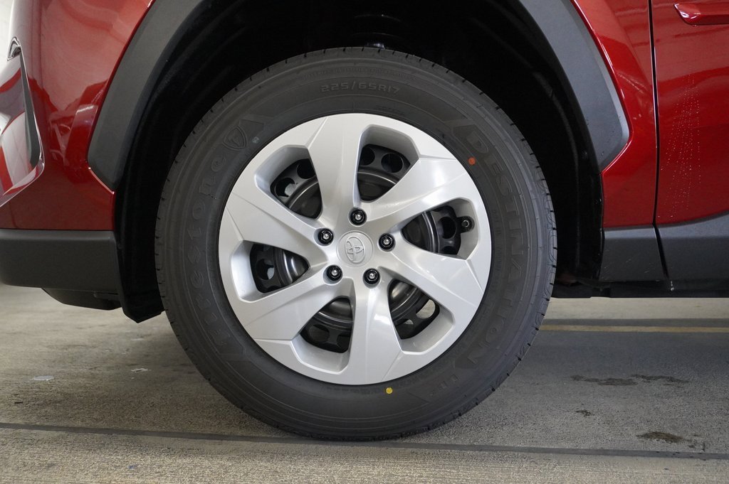 New 2025 Toyota RAV4 LE image 18