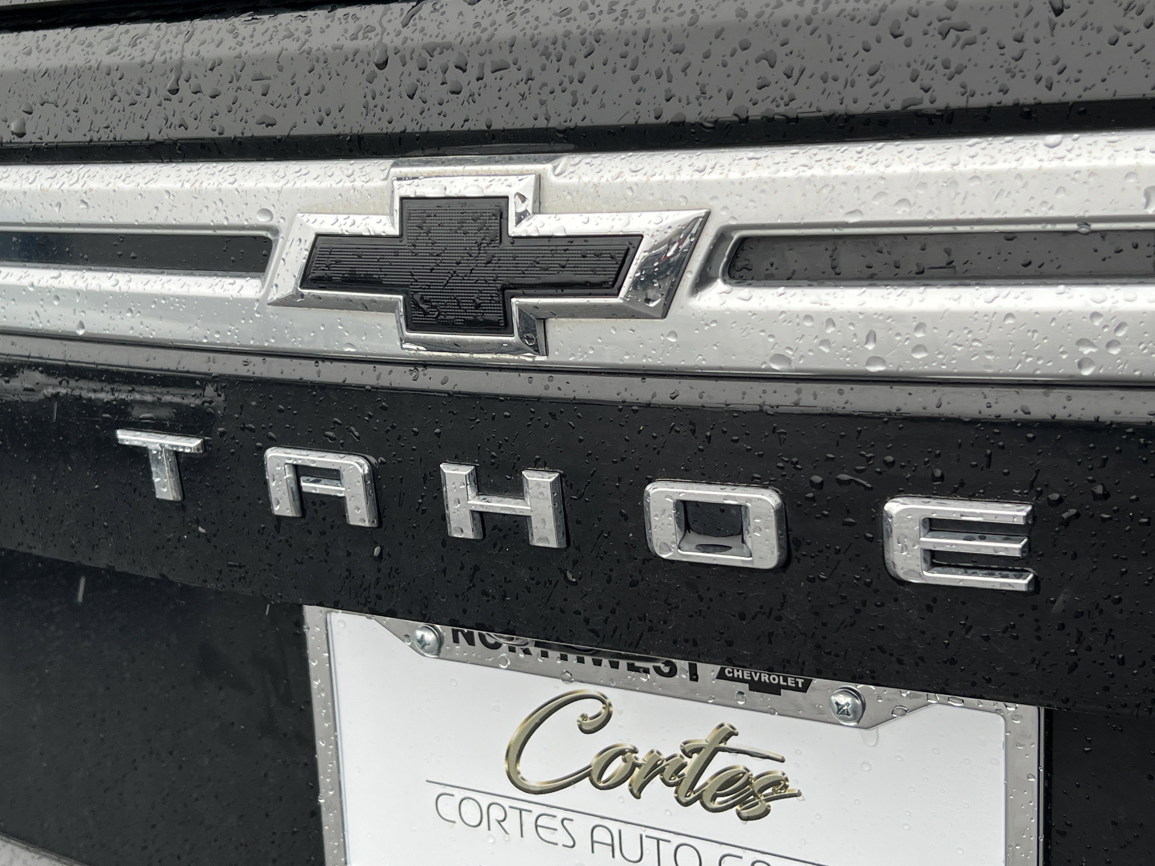 Used 2022 Chevrolet Tahoe High Country w/ Max Trailering Package AWD/4WD image 8