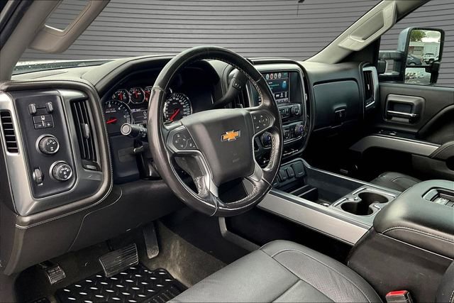 Used 2016 Chevrolet Silverado 2500 LTZ w/ LTZ Plus Package AWD/4WD image 18