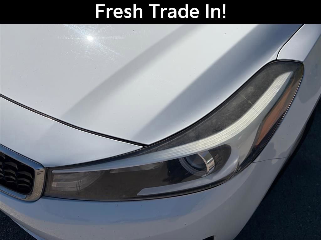 Used 2017 Kia Forte LX image 4
