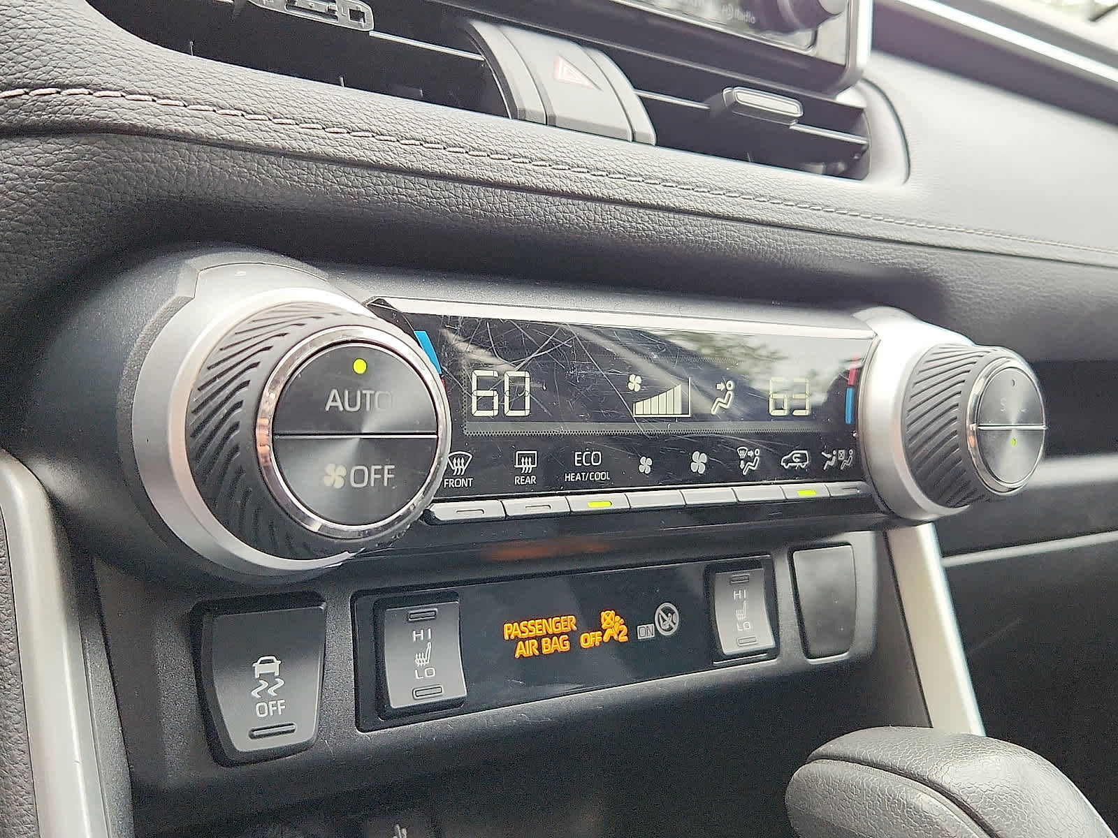 Certified 2021 Toyota RAV4 XLE image 18