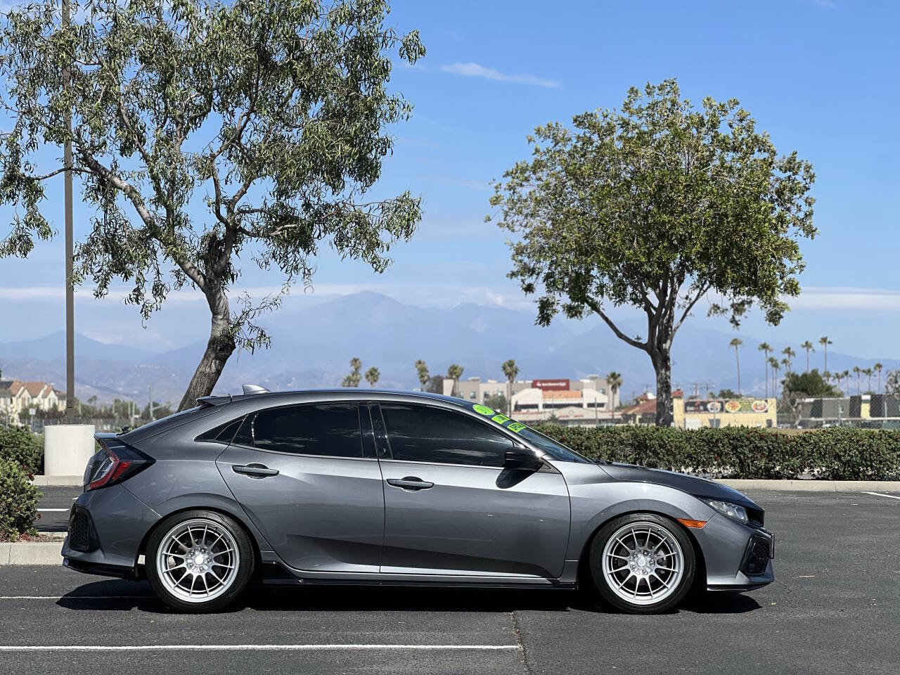 Used 2018 Honda Civic Sport image 12