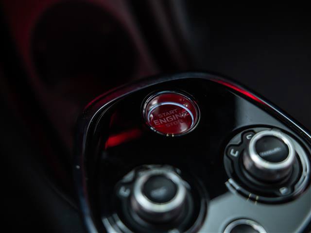 Used 2023 McLaren GT RWD image 25