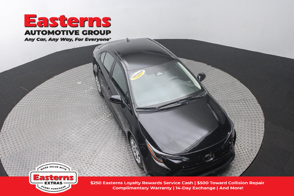 Used 2024 Toyota Corolla LE FWD image 4