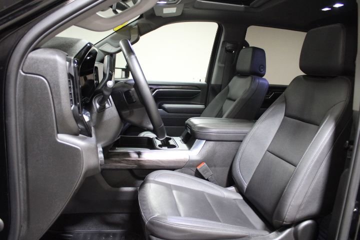 Used 2024 Chevrolet Silverado 2500 LTZ w/ LTZ Convenience Package image 19